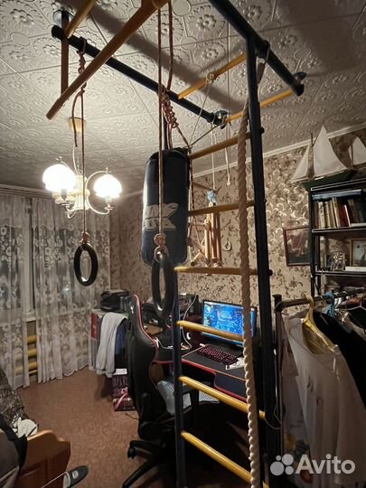 Шведская стенка с турником