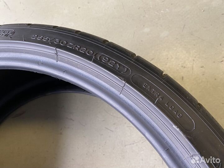 Michelin Pilot Super Sport 255/30 R20 92Y