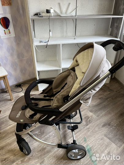 Коляска прогулочная