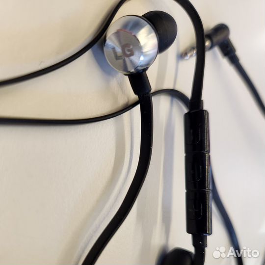 Наушники проводные LG 3,5 миниджек, гарнитура