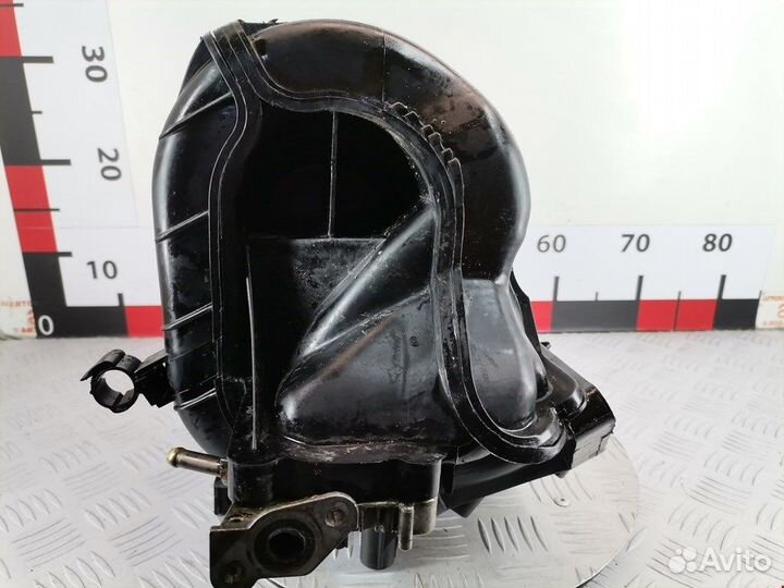 Коллектор впускной для Volkswagen Golf 4