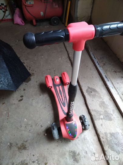 Самокат детский трехколесный бу