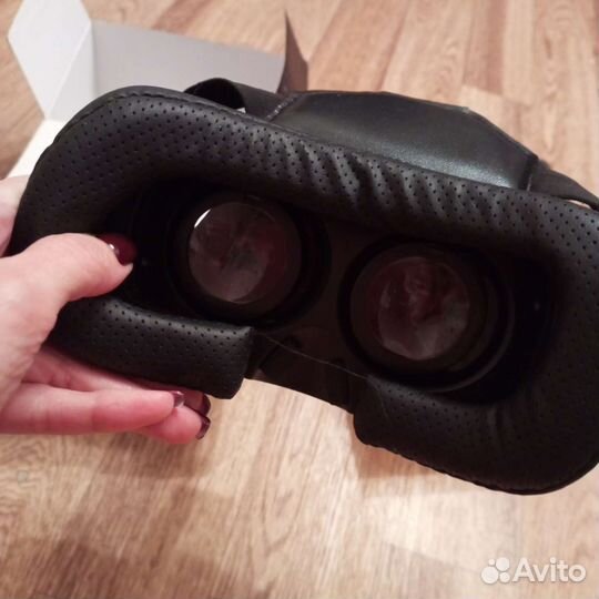 Очки вертуальной реальности