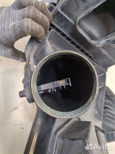 Корпус воздушного фильтра BMW 3 F30, 2013