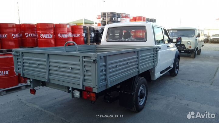 УАЗ Pickup, 2023