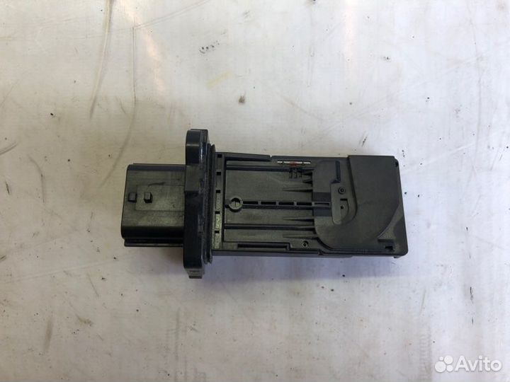 Датчик массового расхода воздуха Nissan Altima