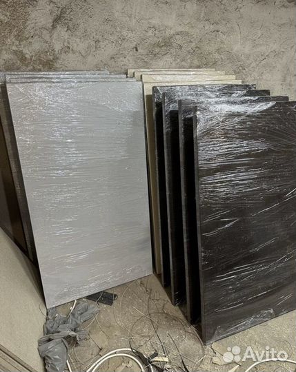 Кухонный стол