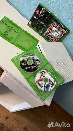 Xbox one s 512