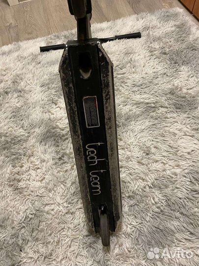 Трюковой самокат tech team brok