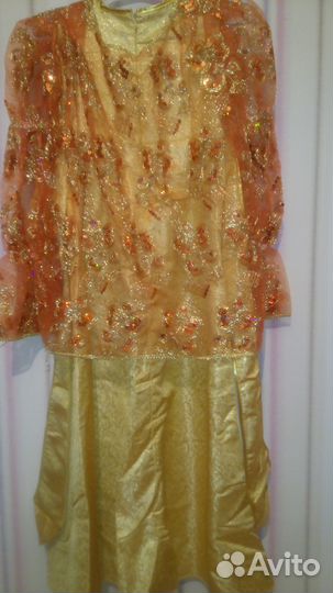 Новогдний костюм золотая осень