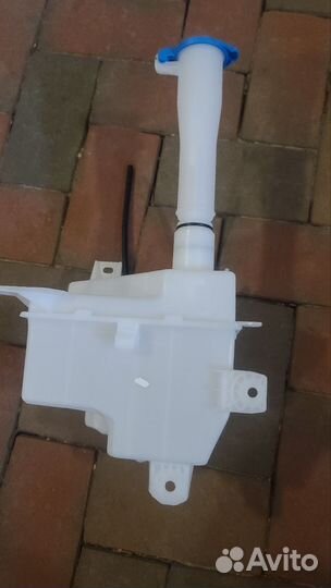 Бачек омывателя на geely Coolray (SX11)