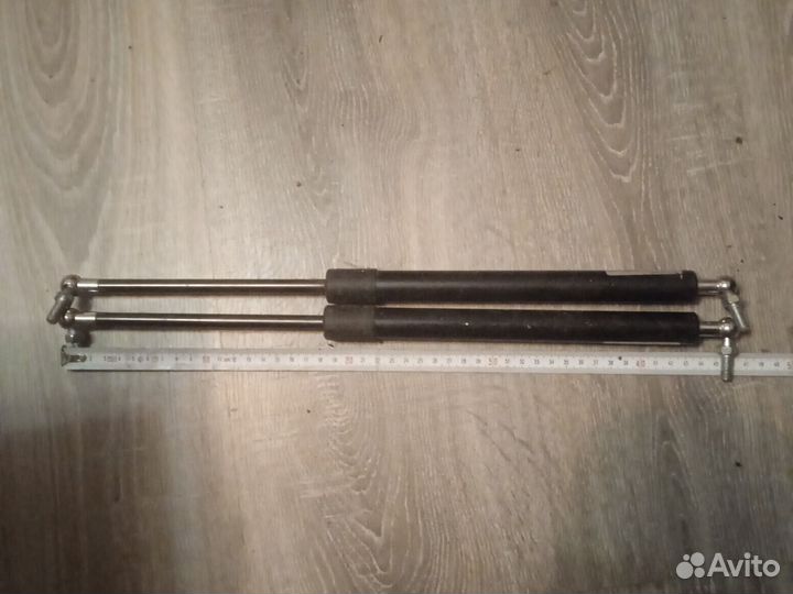 Стойки багажника