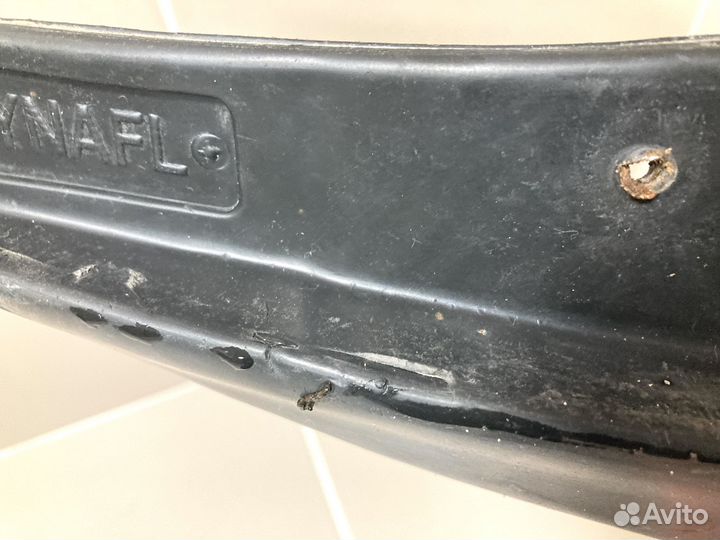 Брызговик передний левый Ssang Yong Actyon NEW