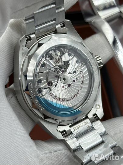 Часы Omega Seamaster Aqua Terra Worldtimer