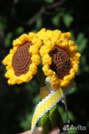 Вязаные игрушки (школьница)