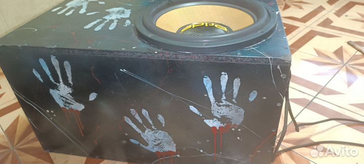 Продам саб. Мт 15 кастом. Вместе с коробом