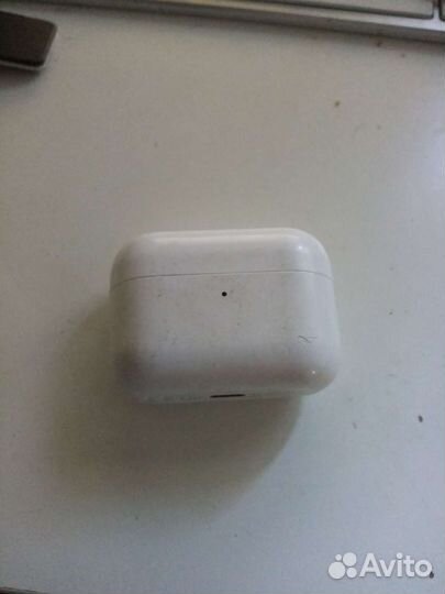 Кейс от наушников werless earbuds