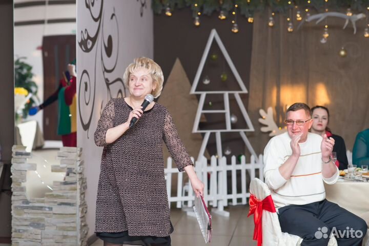 Ведущая праздников и Тамада