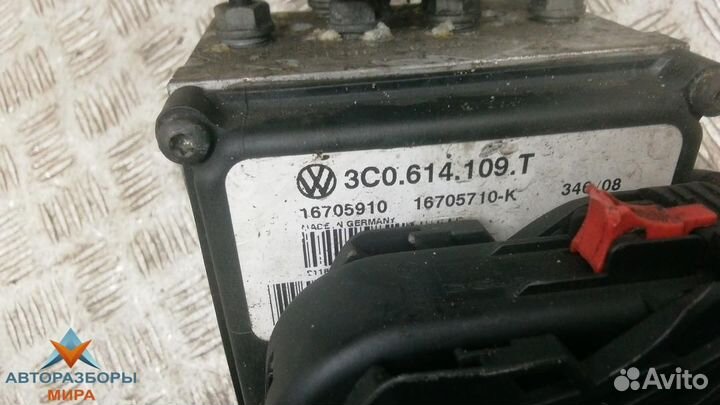 Блок ABS Volkswagen Passat B6 2009 3C0614109T