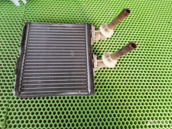 Радиатор печки Ниссан Вингроуд 10