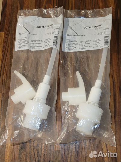 Дозатор для шампуня Wella, Londa