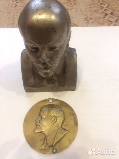 Бюст Ленин СССР