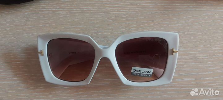 Солнцезащитные очки женские новые