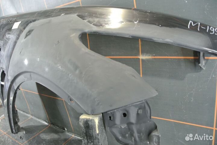 Крыло переднее правое - Infiniti FX35