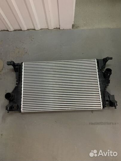 Интеркулер Mercedes W177,W247,W118