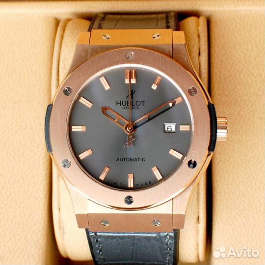 Hublot Classic Fusion 42 mm 20