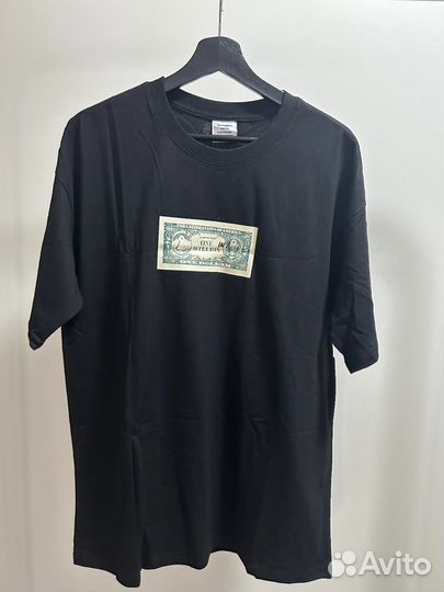 Футболка Vetements