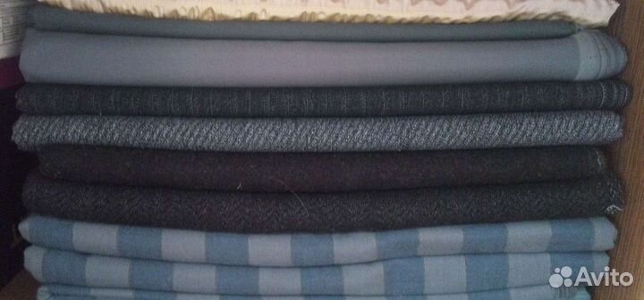 Ткани камвольные