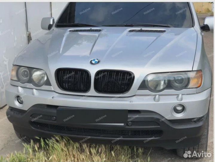 Решетки радиатора BMW X5 E53 дорест M стиль