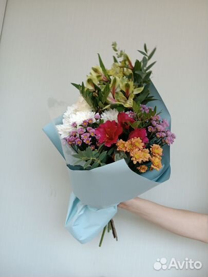 Букет с Ромашками и Розой. Цветы