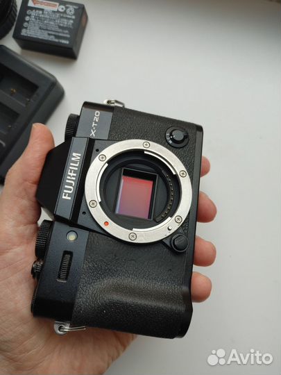 Fujifilm xt-20 + оптика + ручка+ переходник