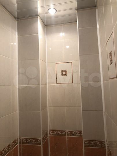 2-к. квартира, 60 м², 1/5 эт.