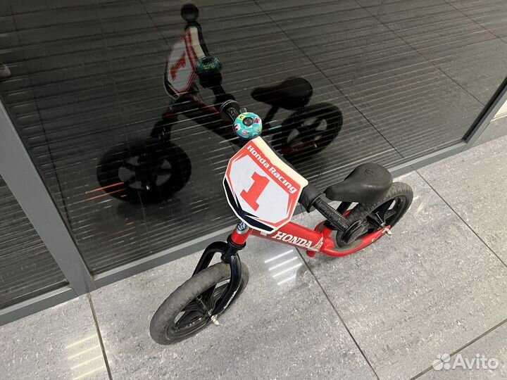 Самый лучший беговел Strider 12 Sport Custom Honda