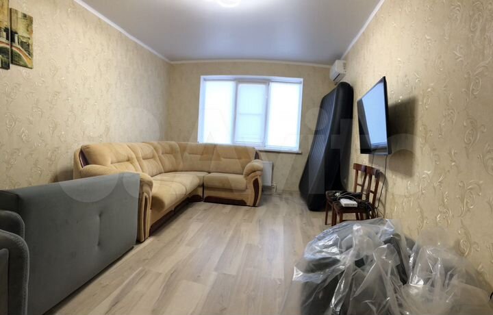 2-к. квартира, 69 м², 1/3 эт.