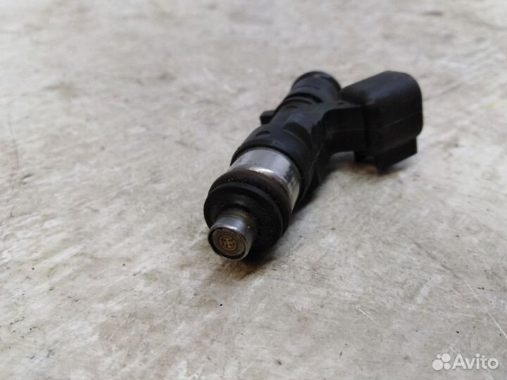 Топливная форсунка Форд