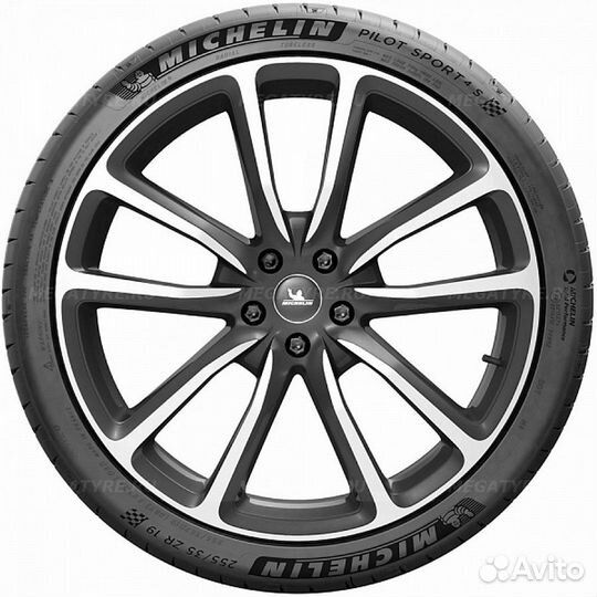 Michelin Pilot Sport 4 S 265/40 R22 106Y