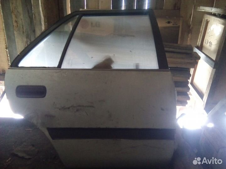 Двери,багажник. тайота карона st170