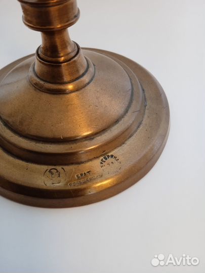 Старинный подсвечник 