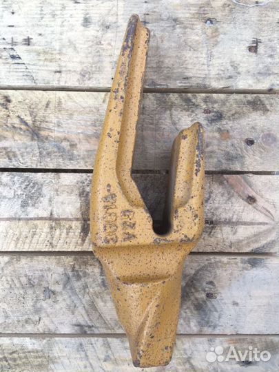 Адаптер esco V29 для JCB JS220