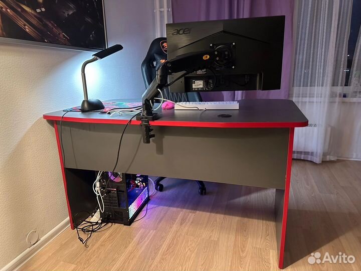 Копьютерный стол
