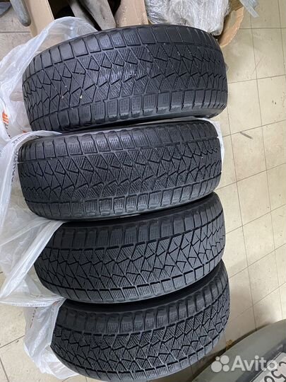 Bridgestone Blizzak DM-V2 225/55 R18
