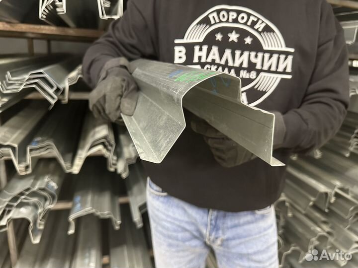 Левый Порог Toyota Corolla 140/150