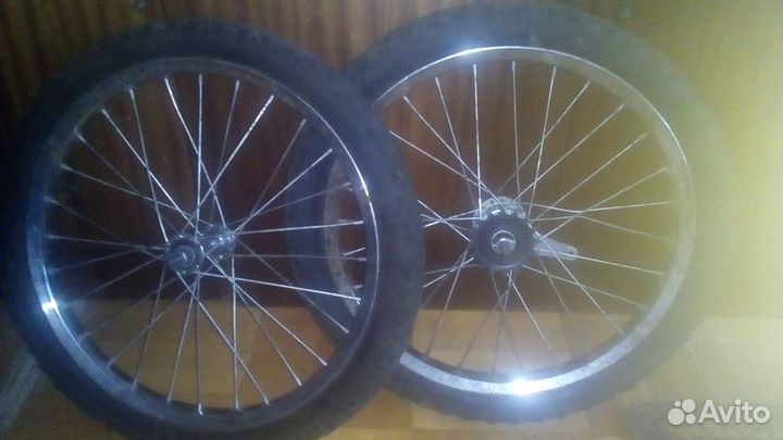 Велосипедные колеса 18х2.125