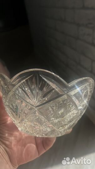Хрустальная ваза