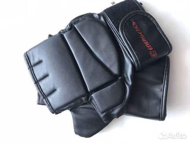Перчатки для единоборств mma