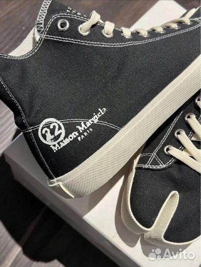 Кеды Maison Margiela Tabi High Top Sneakers